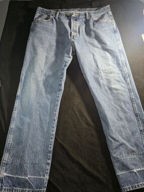 Wrangler Light Blue Straight Fit Jeans